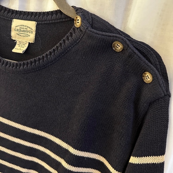 G.H. Bass Shoulder Button Sweater - Picture 3 of 4